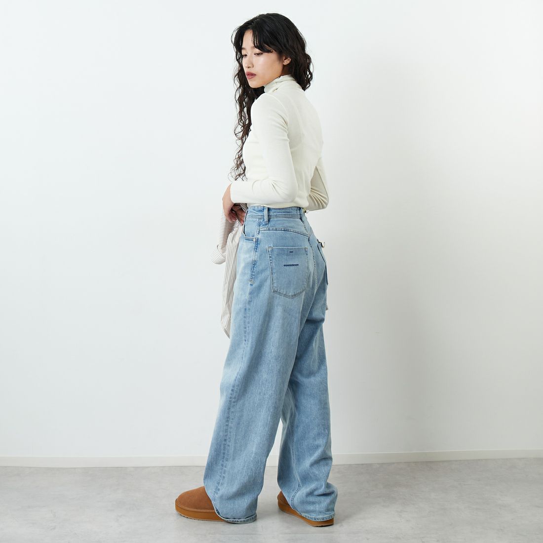 Jeans Factory Clothes [ジーンズファクトリークローズ] TCフライスボトルネックTシャツ [131824] 01 ｵﾌﾎﾜｲﾄ &&モデル身長：162cm 着用サイズ：F&&