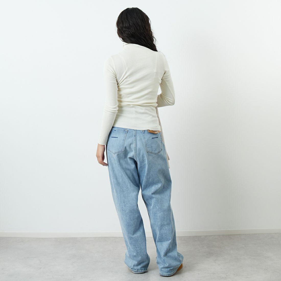 Jeans Factory Clothes [ジーンズファクトリークローズ] TCフライスボトルネックTシャツ [131824] 01 ｵﾌﾎﾜｲﾄ &&モデル身長：162cm 着用サイズ：F&&