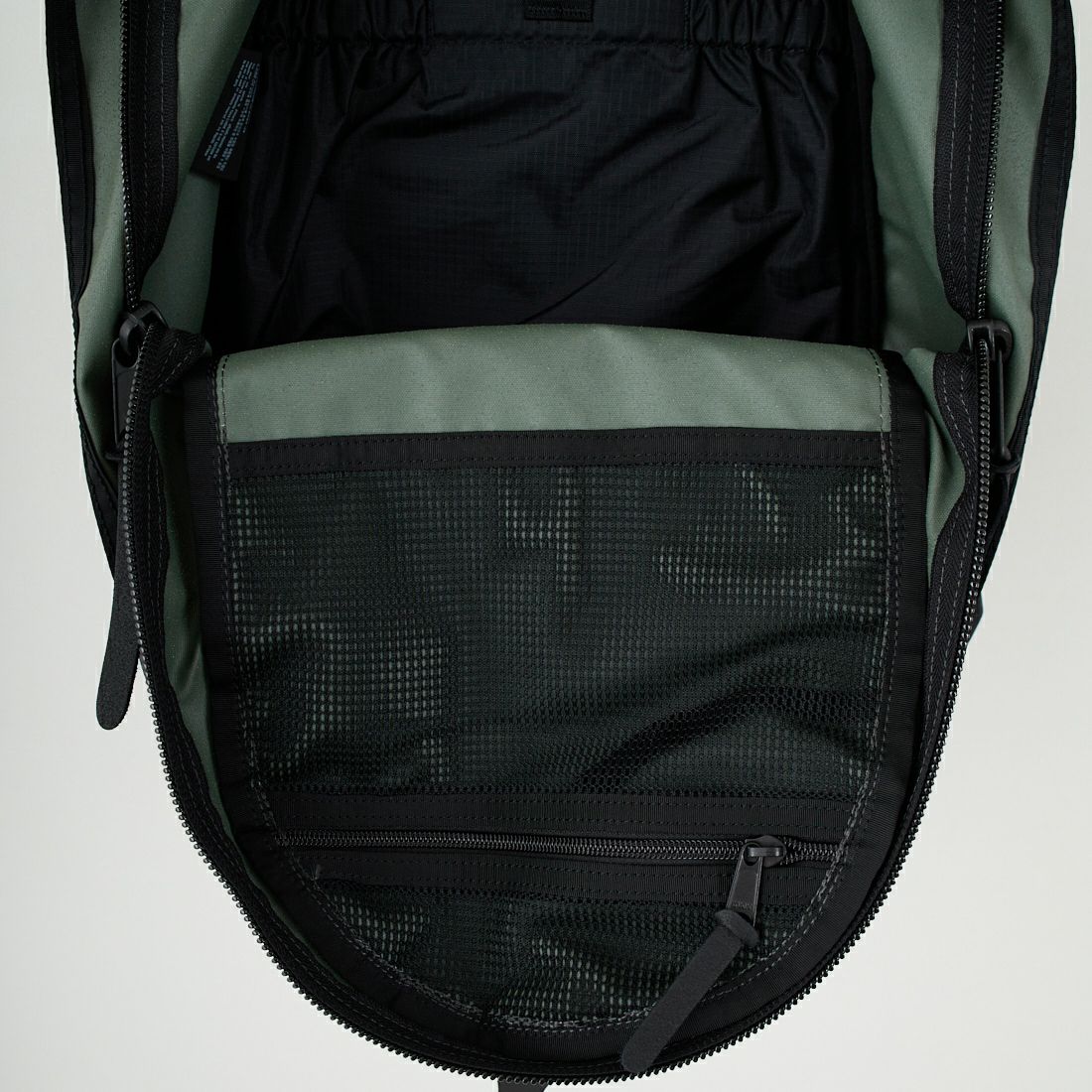 GREGORY [グレゴリー] デイパック [DAY-PACK]