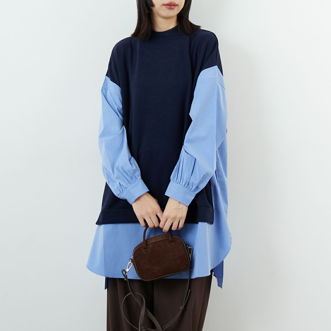 Kelen [ケレン] パネルデザイン ニットコンビトップス JOHA [LKL25FCS2006] NAVY &&モデル身長：162cm 着用サイズ：M&&