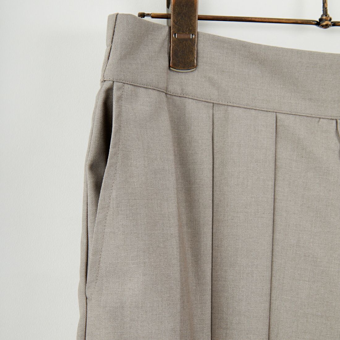 Kelen [ケレン] タックプリーツ デザインパンツ KUKUS [LKL25FPT2110] GRAYGE