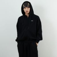 BLACK&&モデル身長：179cm 着用サイズ：M&&