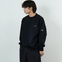 BLACK&&モデル身長：179cm 着用サイズ：L&&