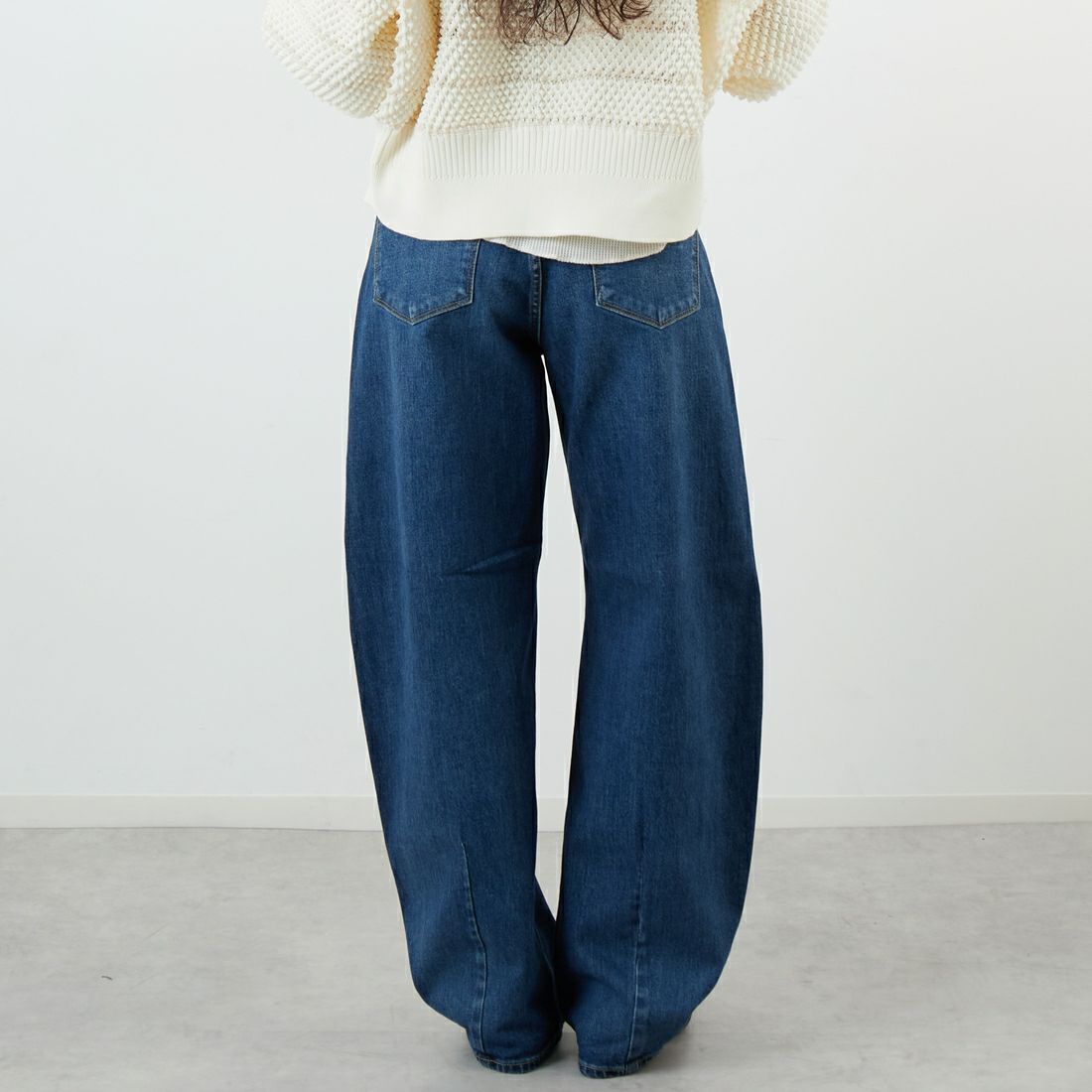 YANUK [ヤヌーク] カーブテーパード LAURA/ローラ [57153291] UMB &&モデル身長：162cm 着用サイズ：24&&