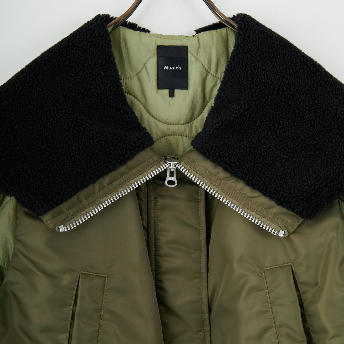 Munich [ミューニック] ナイロンツイルドッキングベスト [MN252B44] 047 KHK