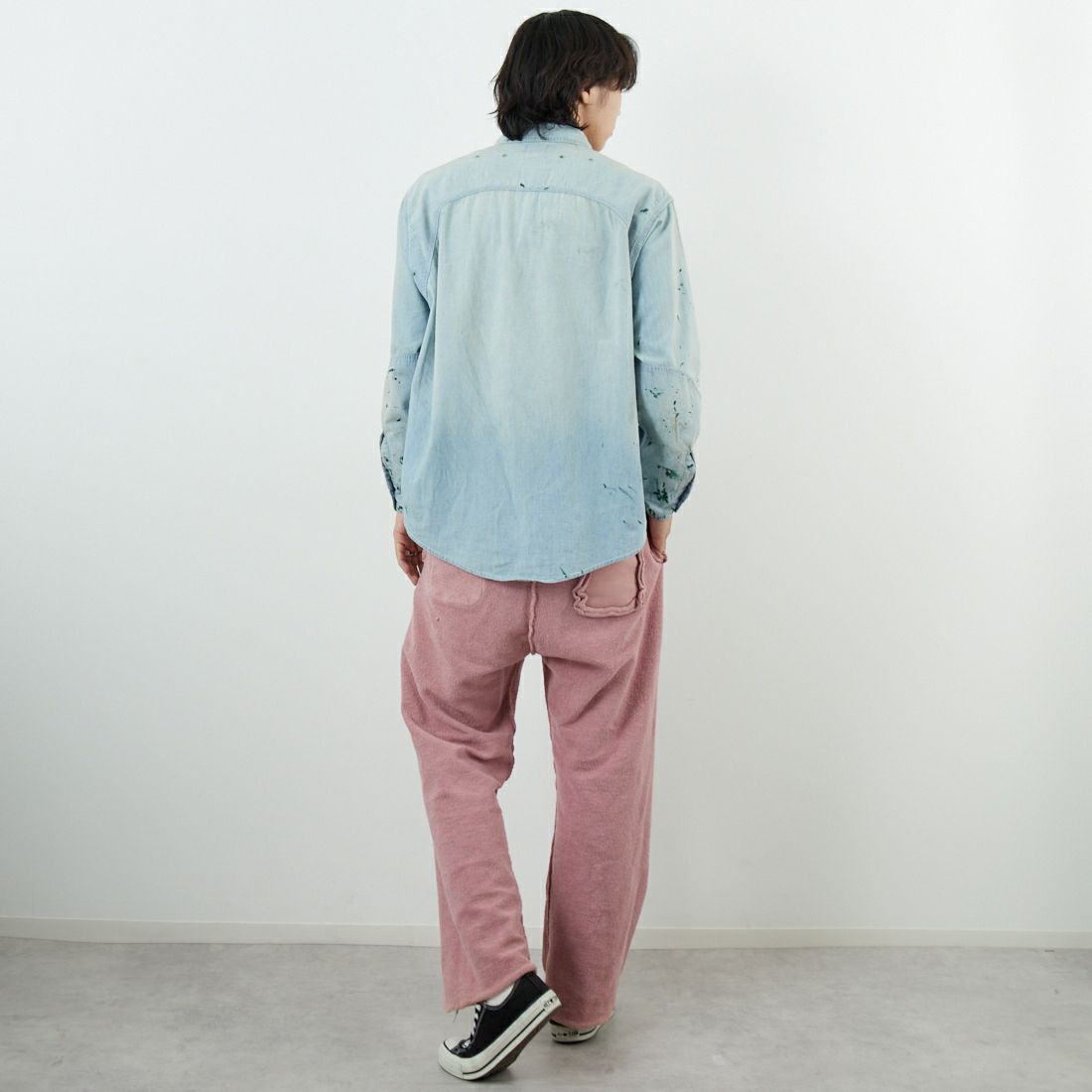 BOW WOW [バウワウ] ST. MACLAREN UNIV. エイジドスウェットパンツ [BW252-MUSP] AGED PINK &&モデル身長：179cm 着用サイズ：L&&