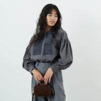 15 CHARCOA&&モデル身長：162cm 着用サイズ：F&&