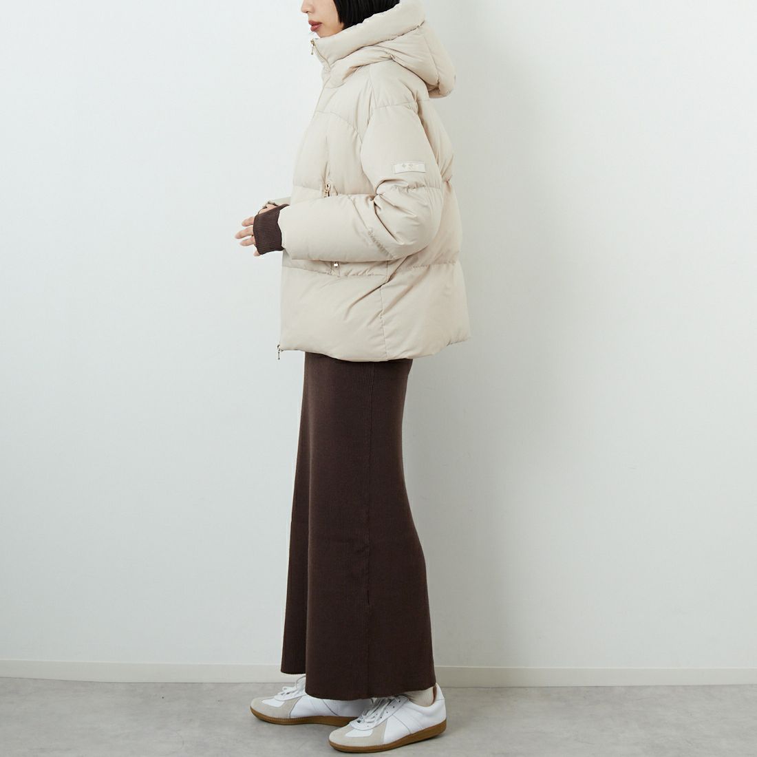 TATRAS [タトラス] GIGI/ジジ ダウンジャケット [LJXA0013013588] L.BEIGE &&モデル身長：162cm 着用サイズ：1&&