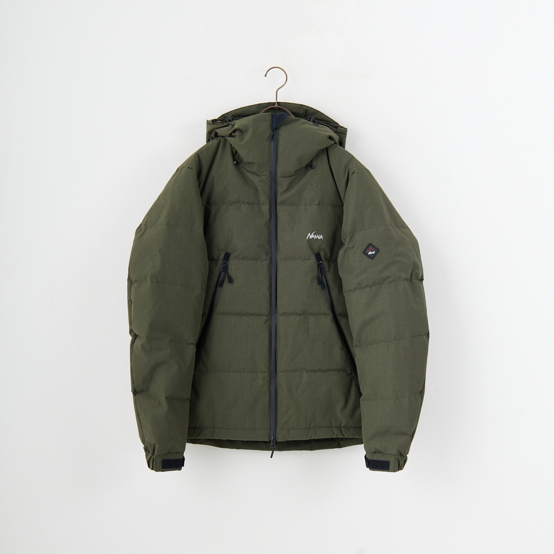 JEANSFACTORY × NANGA [ジーンズファクトリー × ナンガ] 別注 HINOC 難燃タフタダウンジャケット [JMP-254-031-JF] KHAKI