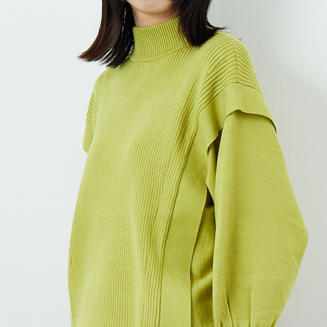 Jf Ready Made [ジェイエフレディメイド] 切替ハイネックリブプルオーバー [3107203] 422 ﾗｲﾑ &&モデル身長：162cm 着用サイズ：F&&