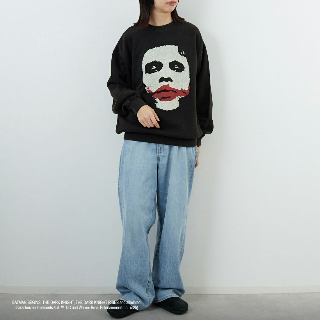 Jeans Factory Clothes [ジーンズファクトリークローズ] ムービーダメージスウェット / THE JOKER [JFC-254-090] BLACK &&モデル身長：162cm 着用サイズ：S&&