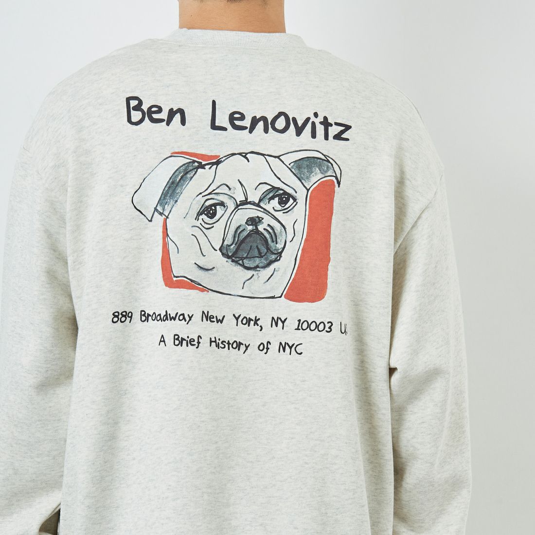Ben Lenovitz [ベン レノビッツ] 別注 ドッグバックプリントスウェット [BL25F-001IN-JF] OATMEAL &&モデル身長：168cm 着用サイズ：L&&
