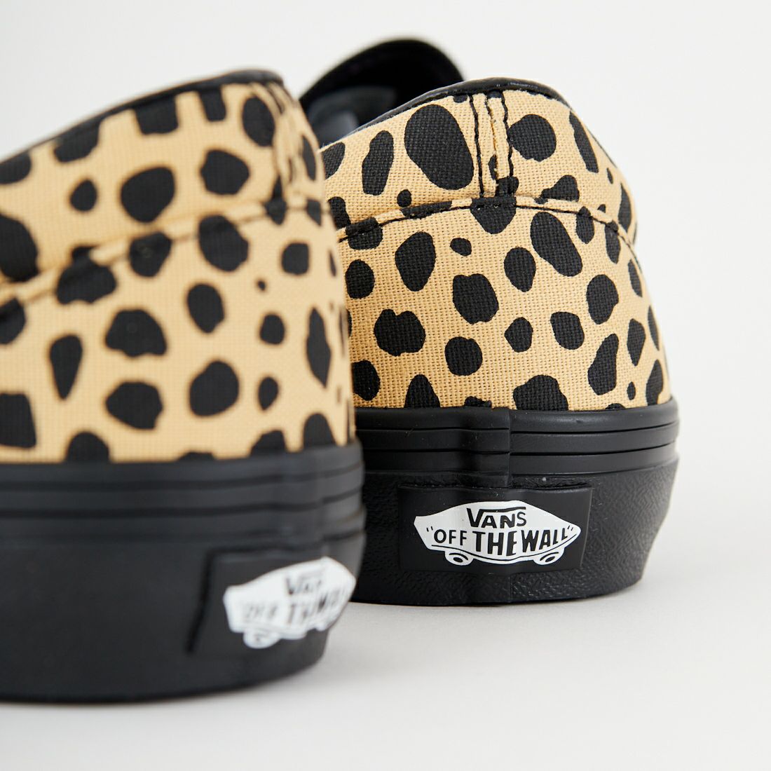 VANS [バンズ] クラシックスリッポン [VN000D6YEZI] Y2K DALMAT