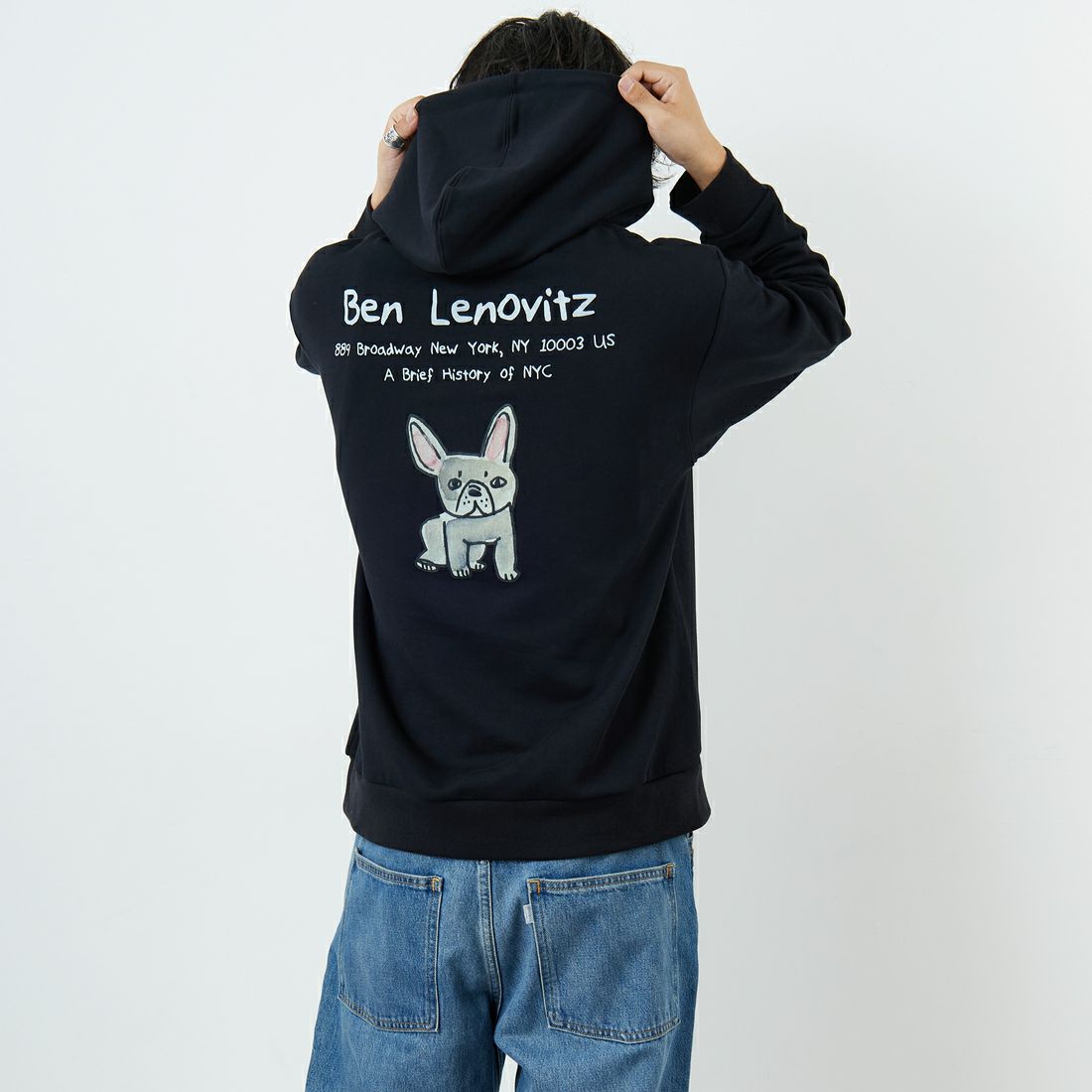 Ben Lenovitz [ベン レノビッツ] 別注 ドッグバックプリントスウェットパーカー [BL25F-004IN-JF] BLACK &&モデル身長：179cm 着用サイズ：L&&
