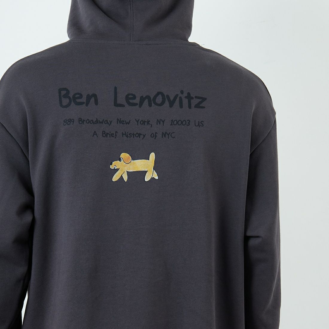 Ben Lenovitz [ベン レノビッツ] 別注 ドッグプリントスウェットパーカー [BL25F-005IN-JF] CHARCOAL &&モデル身長：179cm 着用サイズ：L&&