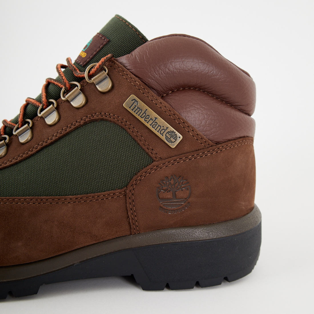 TIMBERLAND [ティンバーランド] フィールドブーツ ウォータープルーフ [A18A6] D47 BROWN