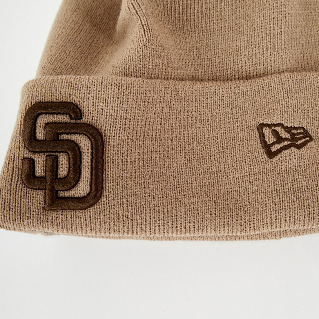 NEW ERA [ニューエラ] ベーシックカフニット サンディエゴ・パドレス [14670057] SADPAD BEI