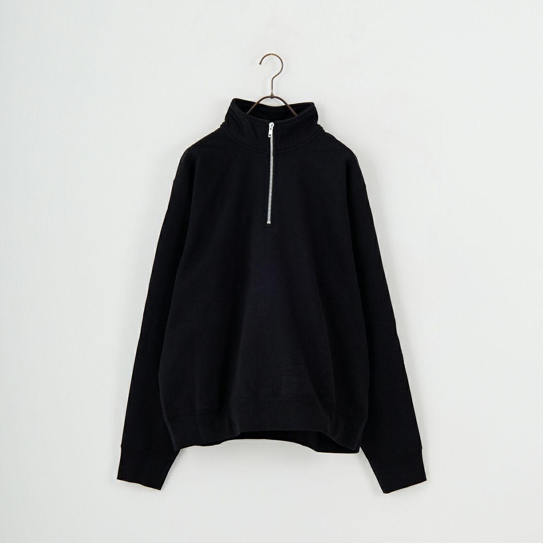 09 BLACK