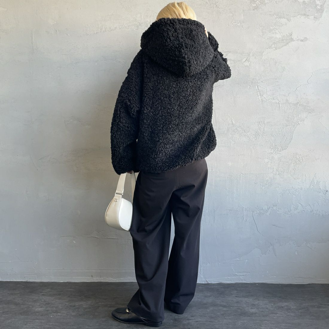 TATRAS [タトラス] IPAMA/イパマ ボアブルゾン [LJXA0042033588] BLACK &&モデル身長：150cm 着用サイズ：1&&