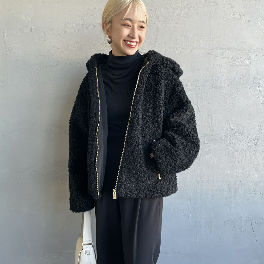 TATRAS [タトラス] IPAMA/イパマ ボアブルゾン [LJXA0042033588] BLACK &&モデル身長：150cm 着用サイズ：1&&