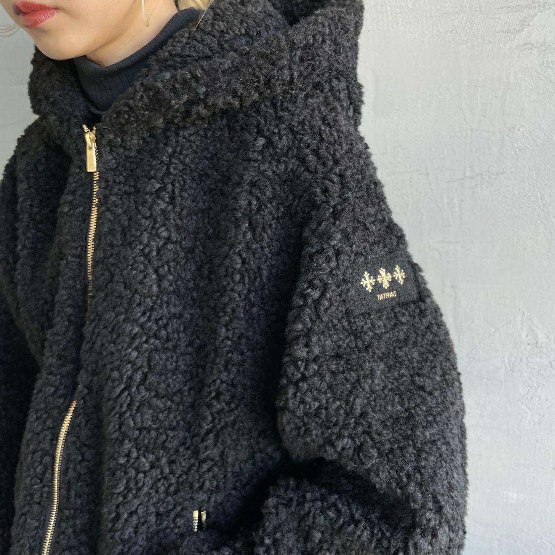 TATRAS [タトラス] IPAMA/イパマ ボアブルゾン [LJXA0042033588] BLACK &&モデル身長：150cm 着用サイズ：1&&