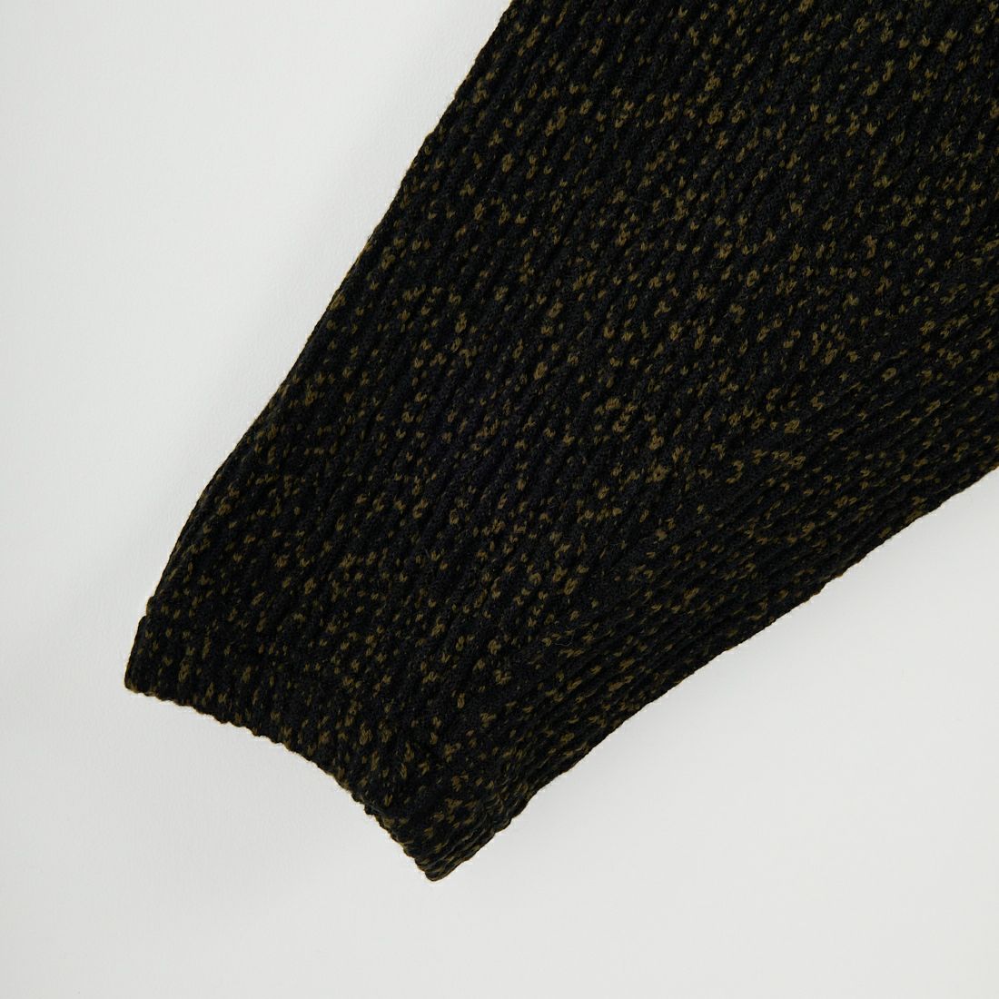 White Mountaineering [ホワイトマウンテニアリング] メランジワイドラグランプルオーバー [WM2573504] BLACK