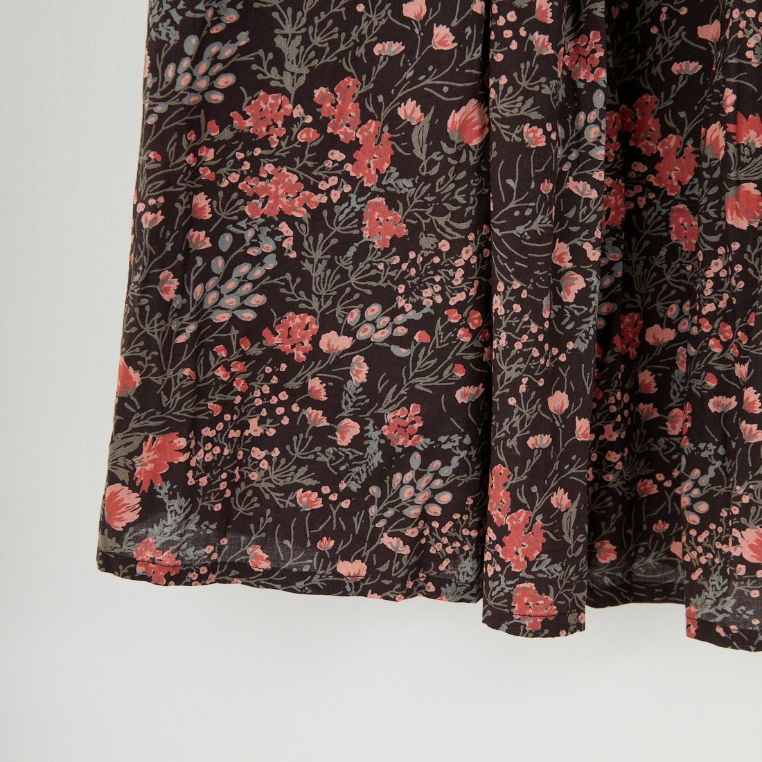 soil [ソイル] キャンブリック フラワープリントギャザースカート [NSL25595] 9850 OFF.B