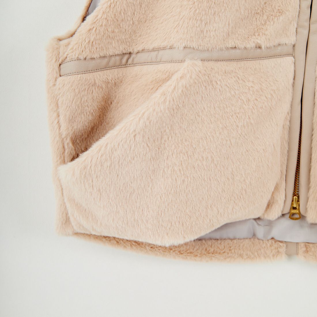 KHA:KI [カーキ] スタンドカラーファーベスト [MIL25FJK3228] BEIGE