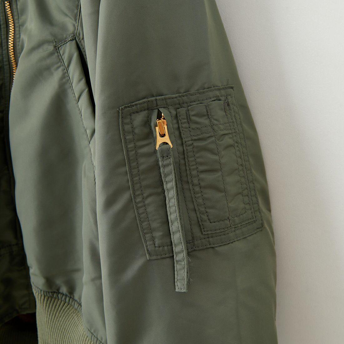 KHA:KI [カーキ] ワイドスクエアMA-1ジャケット [MIL25FJK3240] OLIVE