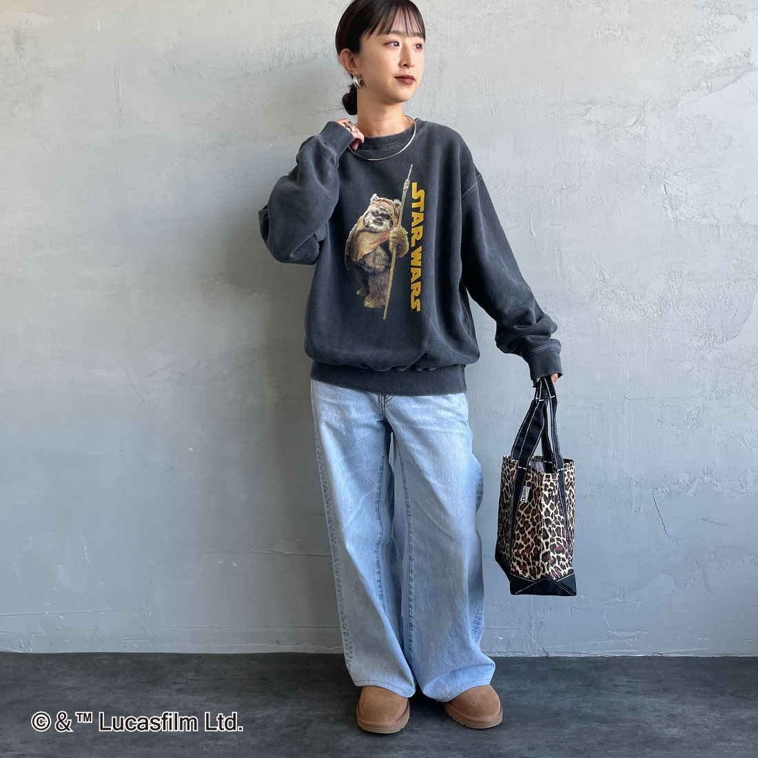 GOOD ROCK SPEED [グッドロックスピード] 別注 / STAR WARS / プリントスウェット [INTN-055-JF] CHARCOAL &&モデル身長：150cm 着用サイズ：M&&