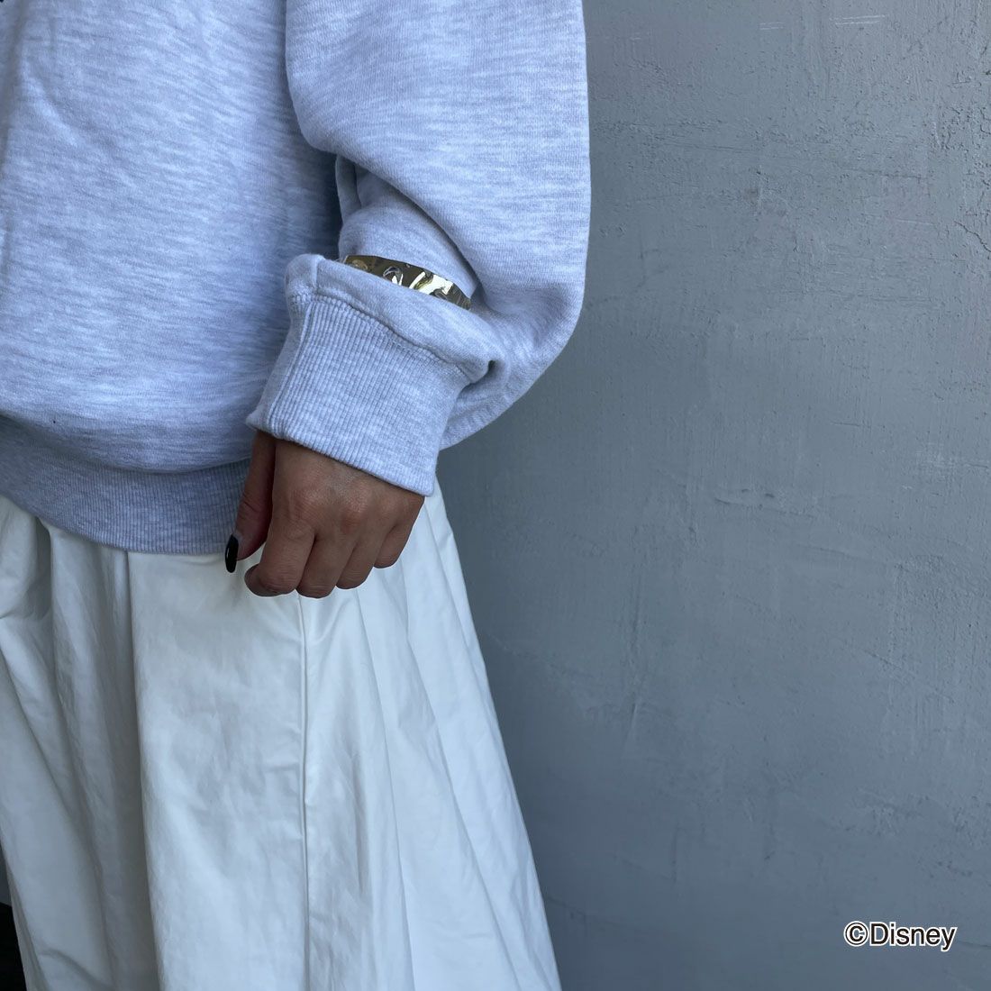 GOOD ROCK SPEED [グッドロックスピード] 別注 / MICKEY MOUSE / プリントスウェット [INTN-058-JF] ASH &&モデル身長：150cm 着用サイズ：M&&