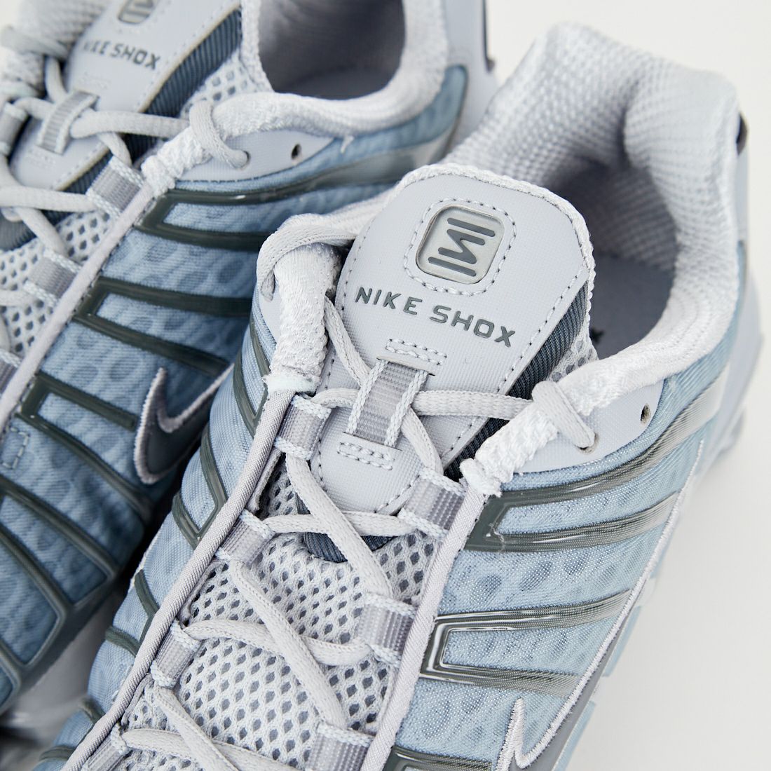 NIKE [ナイキ] ショックス TL [AV3595] 015 WOLF G