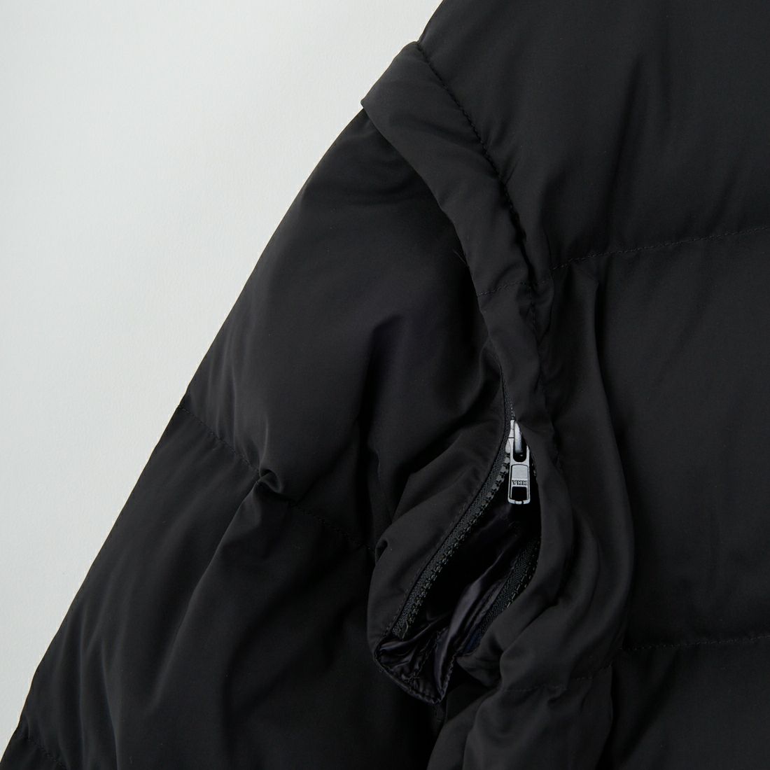 MM6 Maison Margiela [エムエムシックス メゾン マルジェラ] スポーツジャケット [S62AN0159-M35609] 900 BLACK