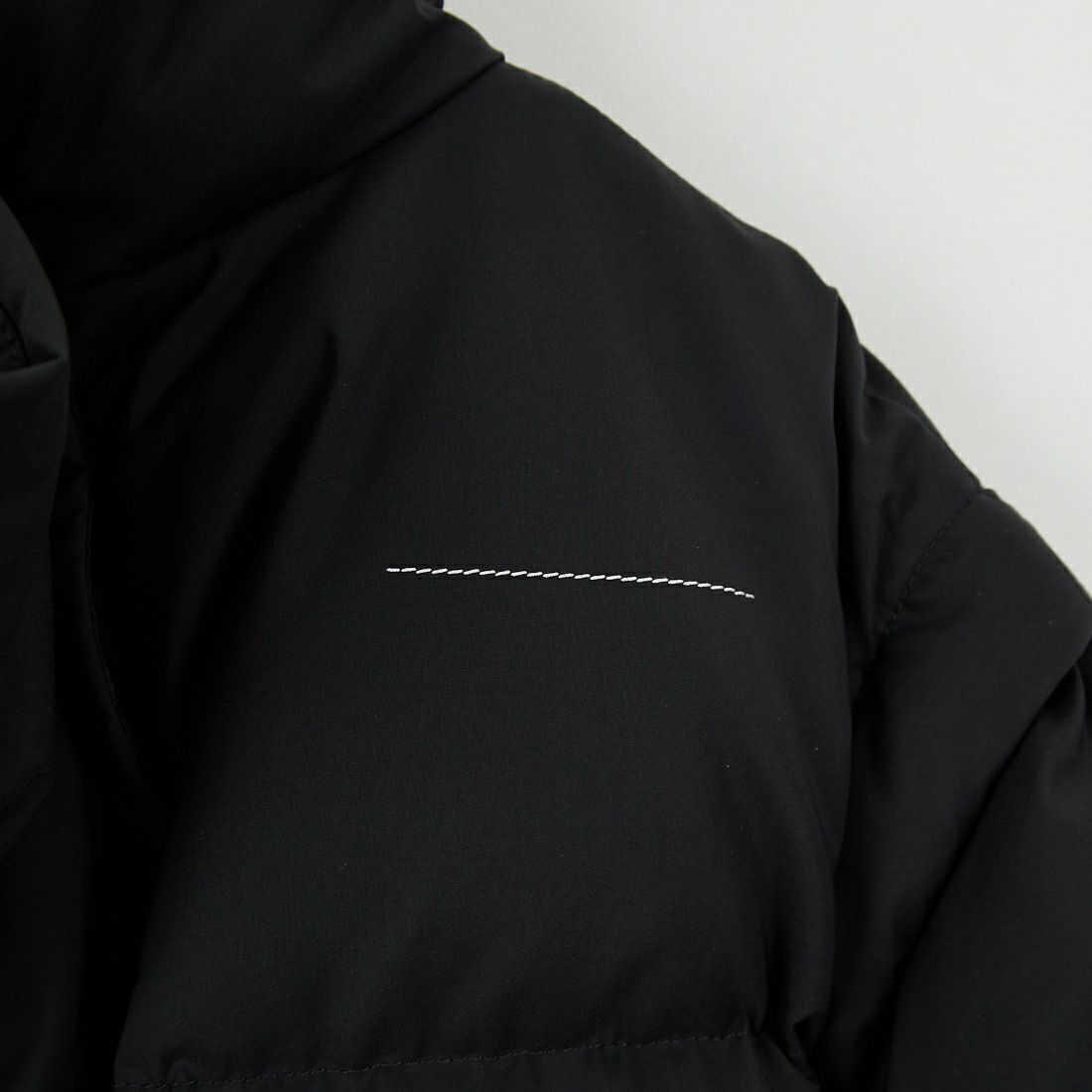 MM6 Maison Margiela [エムエムシックス メゾン マルジェラ] スポーツジャケット [S62AN0159-M35609] 900 BLACK