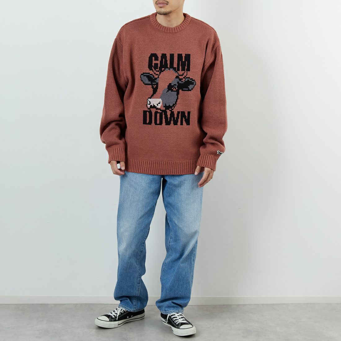 THE FOX [ザフォックス] 別注 アニマル柄クルーネックジャガードニット [JFL25AW-09-JF] PINK &&モデル身長：168cm 着用サイズ：M&&