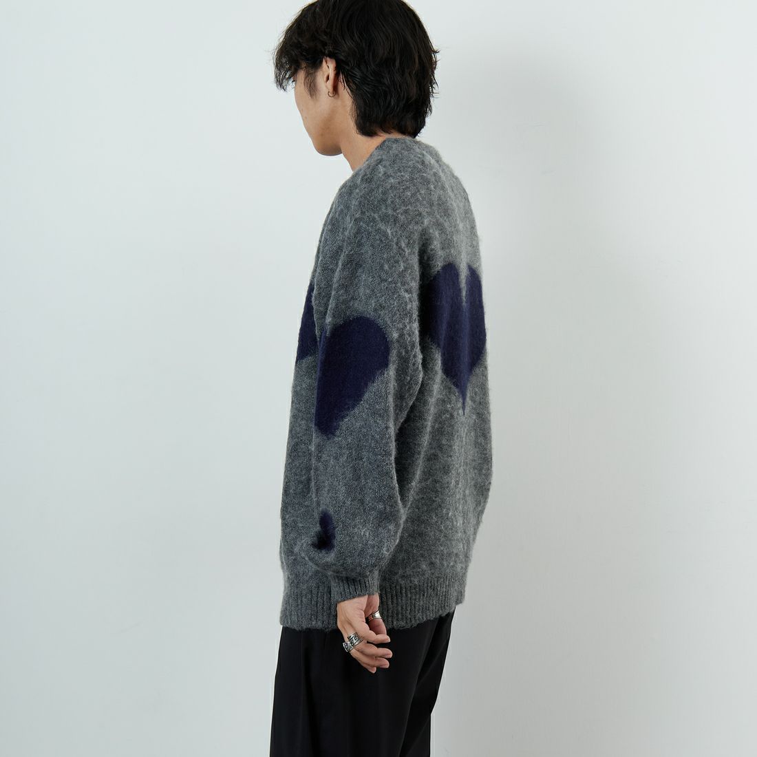 THE FOX [ザフォックス] 別注 ジャギークルーネックニット [JFL25AW-06-JF] GRY ﾊｰﾄ &&モデル身長：179cm 着用サイズ：L&&