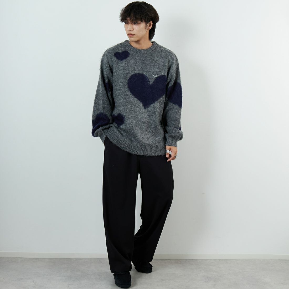 THE FOX [ザフォックス] 別注 ジャギークルーネックニット [JFL25AW-06-JF] GRY ﾊｰﾄ &&モデル身長：179cm 着用サイズ：L&&
