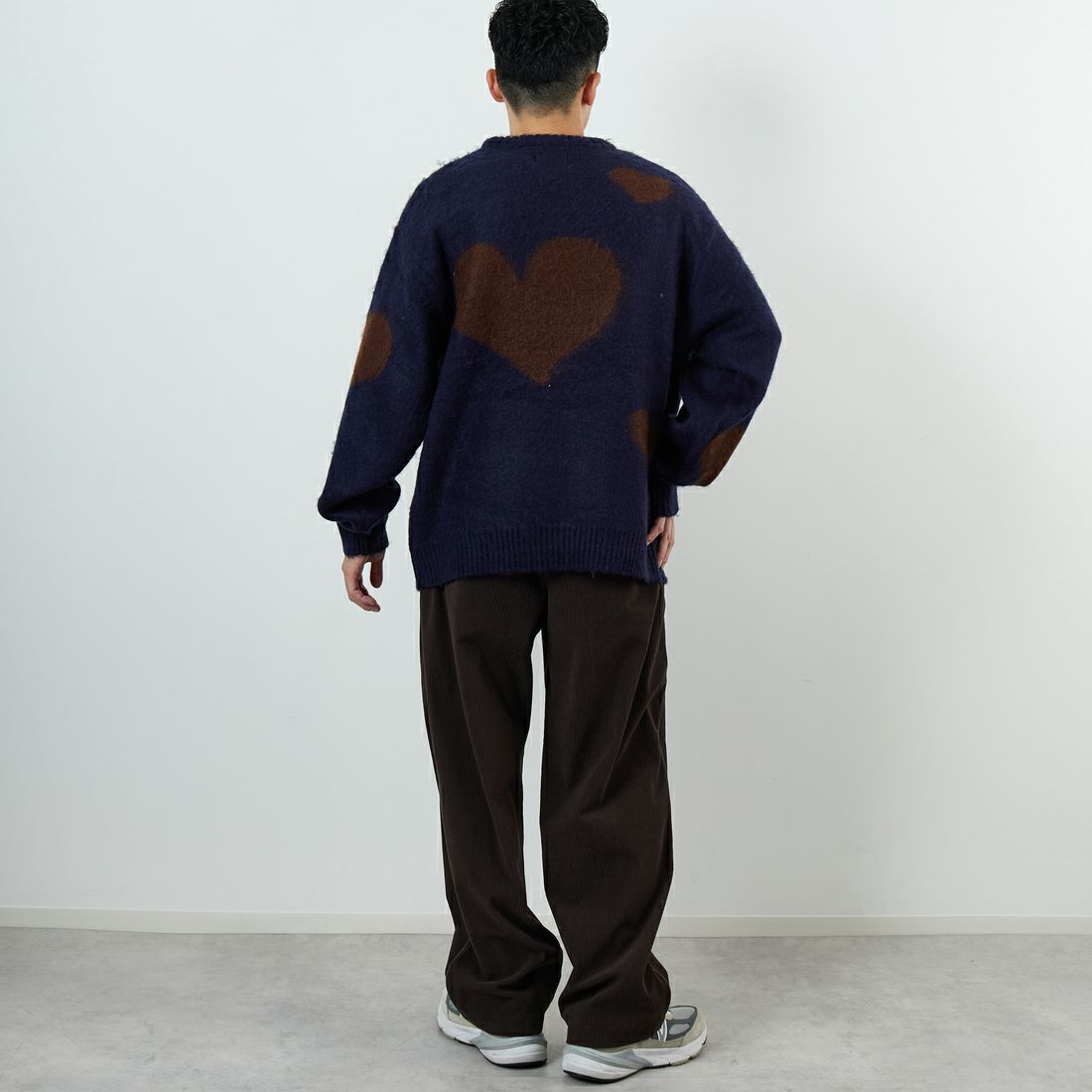 THE FOX [ザフォックス] 別注 ジャギークルーネックニット [JFL25AW-06-JF] NVY ﾊｰﾄ &&モデル身長：168cm 着用サイズ：M&&