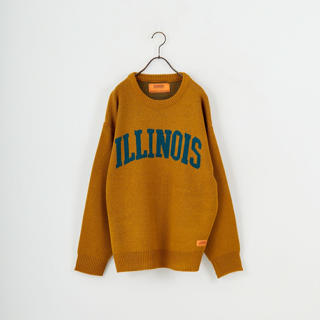 UNIVERSAL OVERALL [ユニバーサルオーバーオール] 別注 カレッジロゴニットセーター [U2533301IN-JF] BEIGE