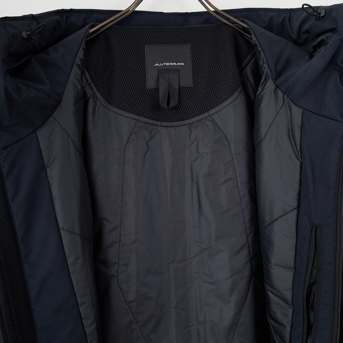 DESCENTE ALLTERRAIN [デサントオルテライン] インサレーテッドライトウェイトジャケット [DU5FWB14M] BK00