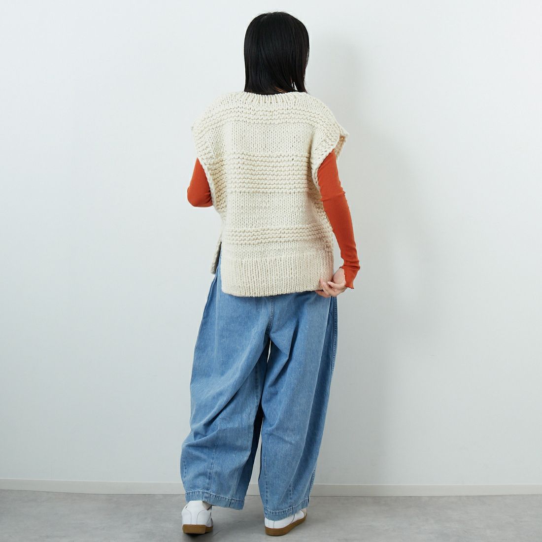 anuke [アンヌーク] Uネックハンドニットベスト [62520510] IVR	 &&モデル身長：162cm 着用サイズ：F&&