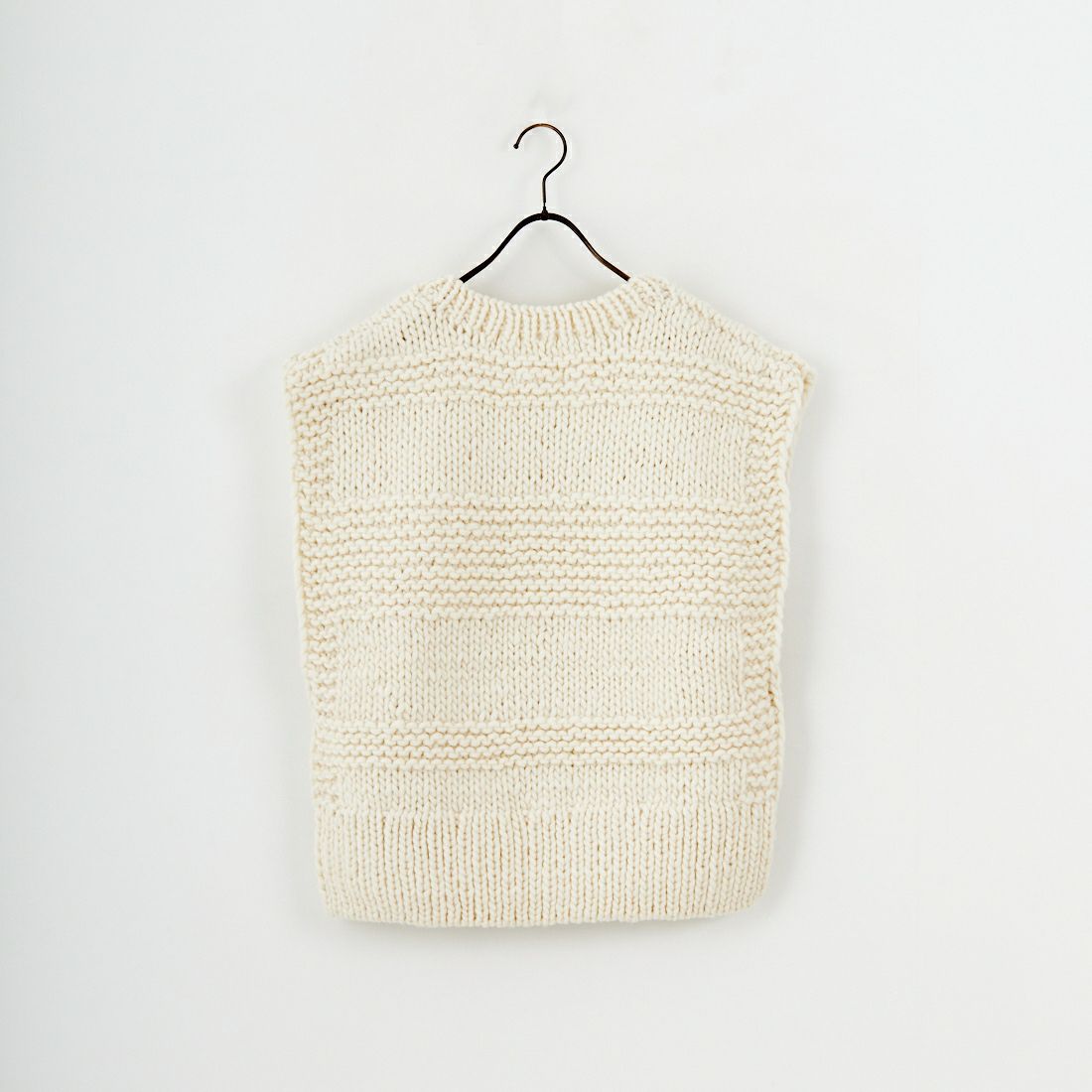anuke [アンヌーク] Uネックハンドニットベスト [62520510]｜ジーンズ