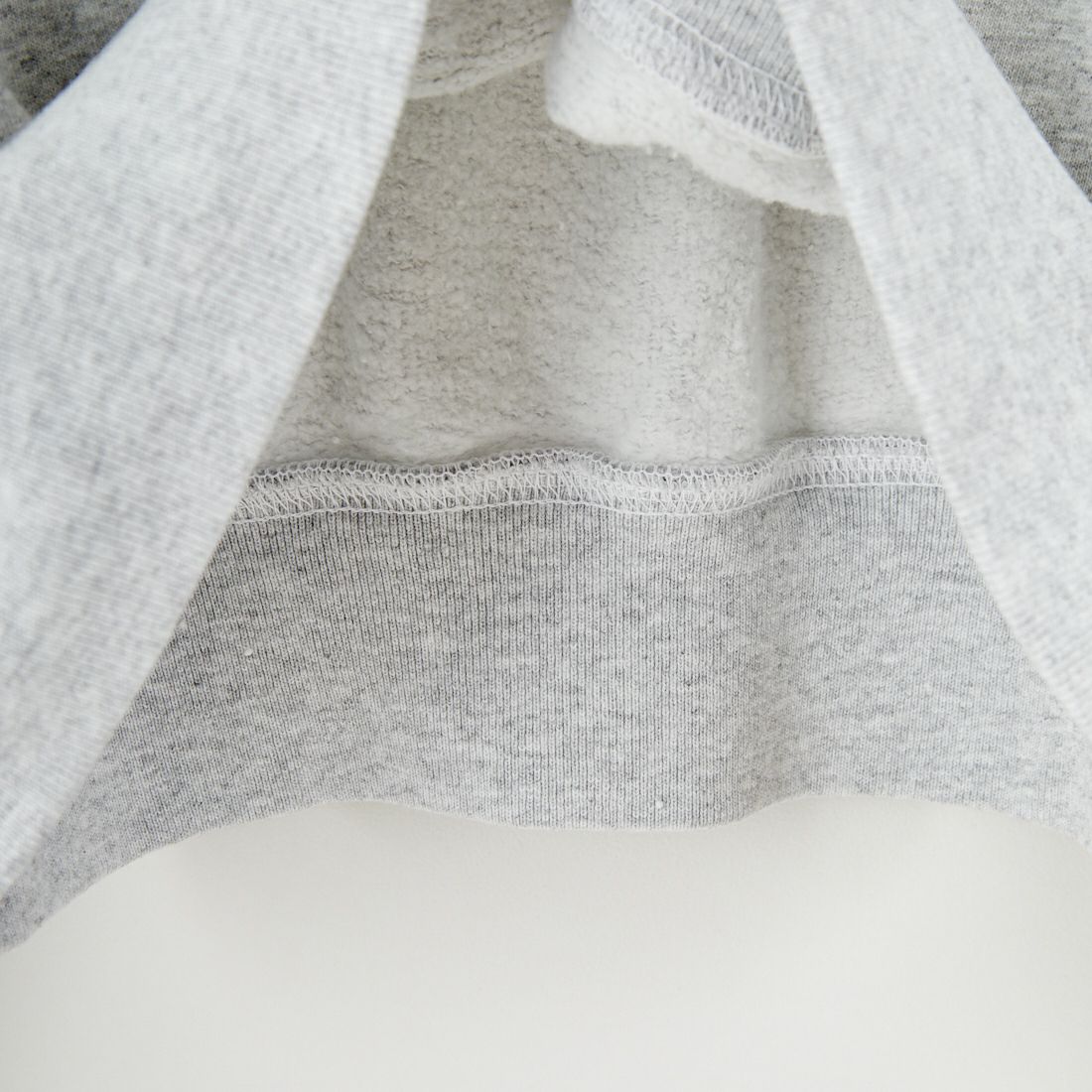 Sporty&Rich [スポーティアンドリッチ] NY アイビークルーネックスウェット [ST071623660] H.GRAY