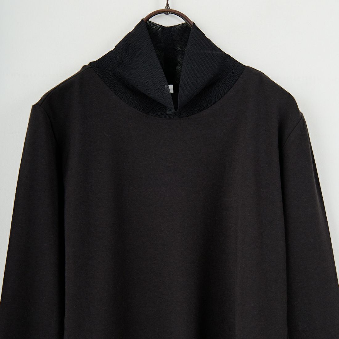 DIGNITE COLLIER [ディニテコリエ] チュール切替ハイネックカットソー [80990220] 004 ﾌﾞﾗｯｸ