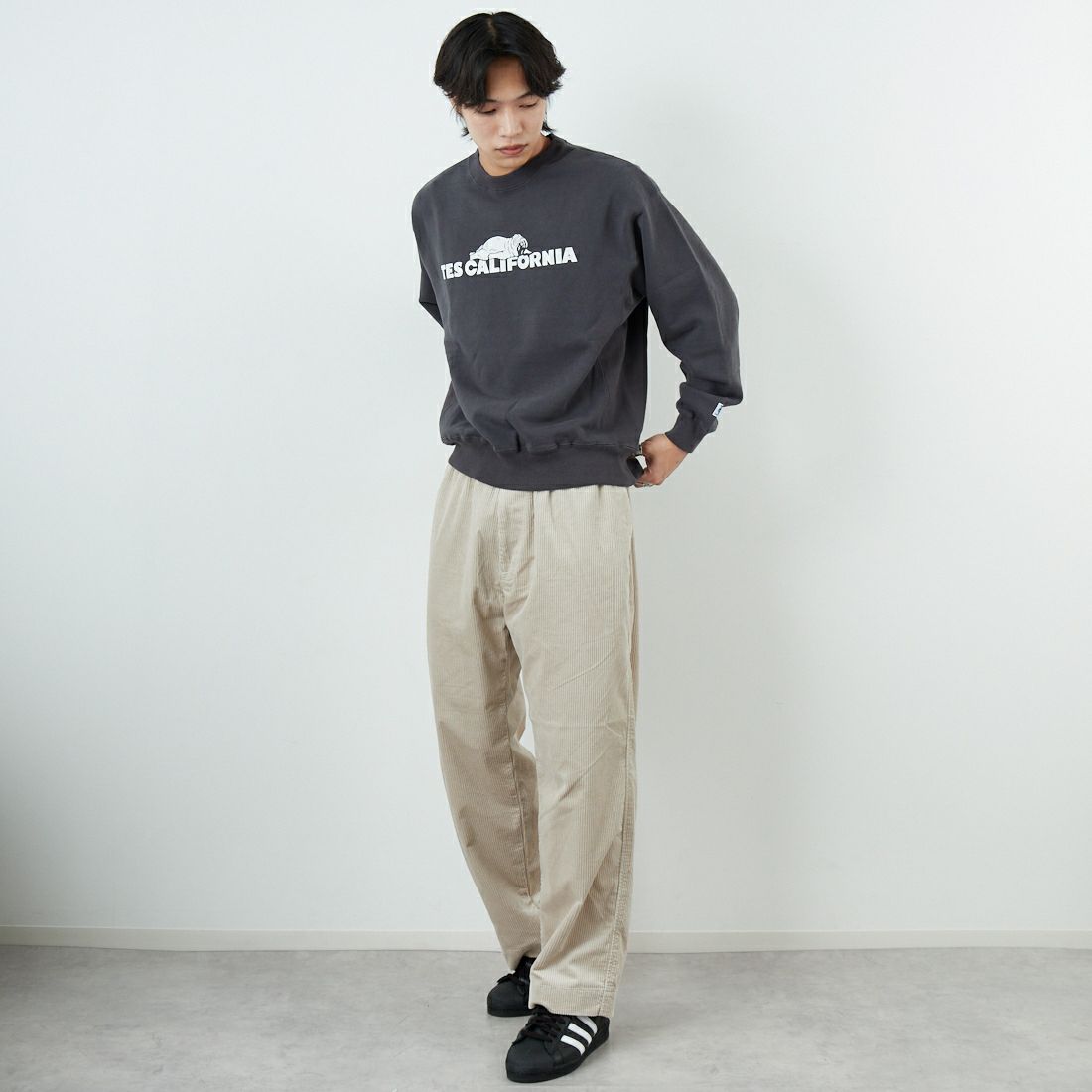 DANTON [ダントン] コーデュロイイージーストレートパンツ [DT-E0169CDU]IVORY &&モデル身長：179cm 着用サイズ：40&&