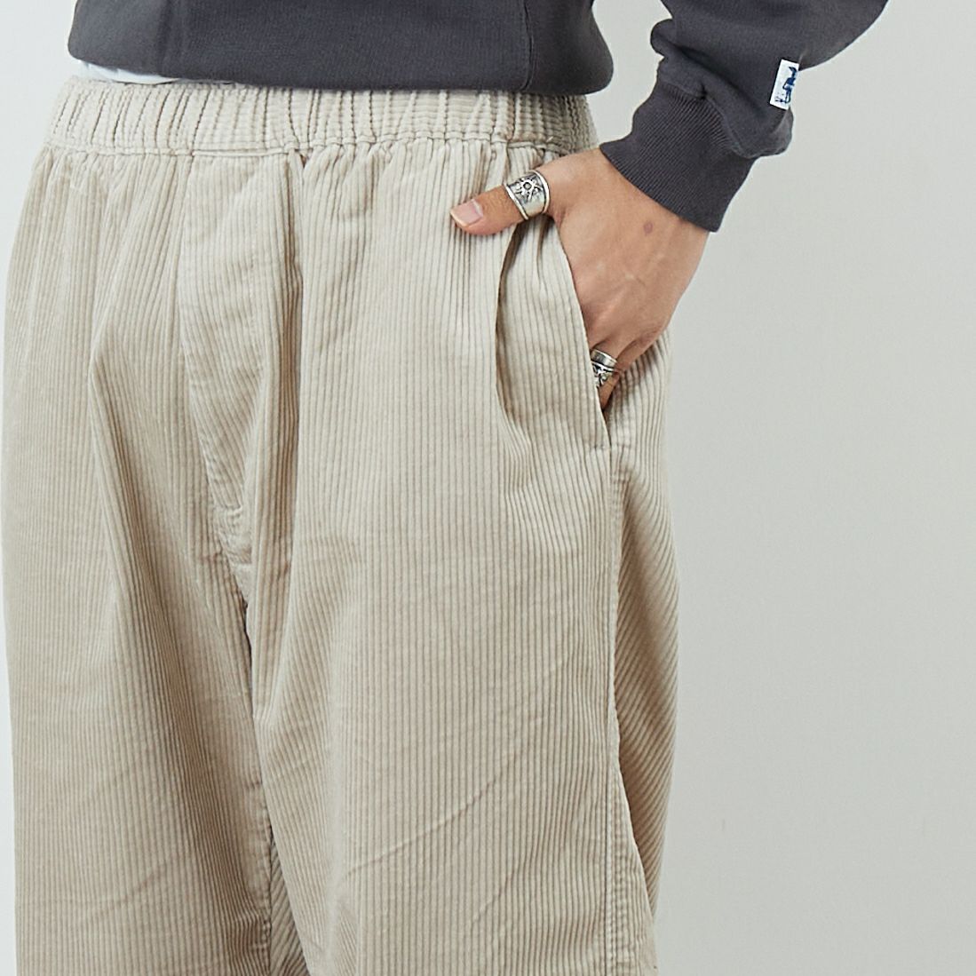 DANTON [ダントン] コーデュロイイージーストレートパンツ [DT-E0169CDU]IVORY &&モデル身長：179cm 着用サイズ：40&&