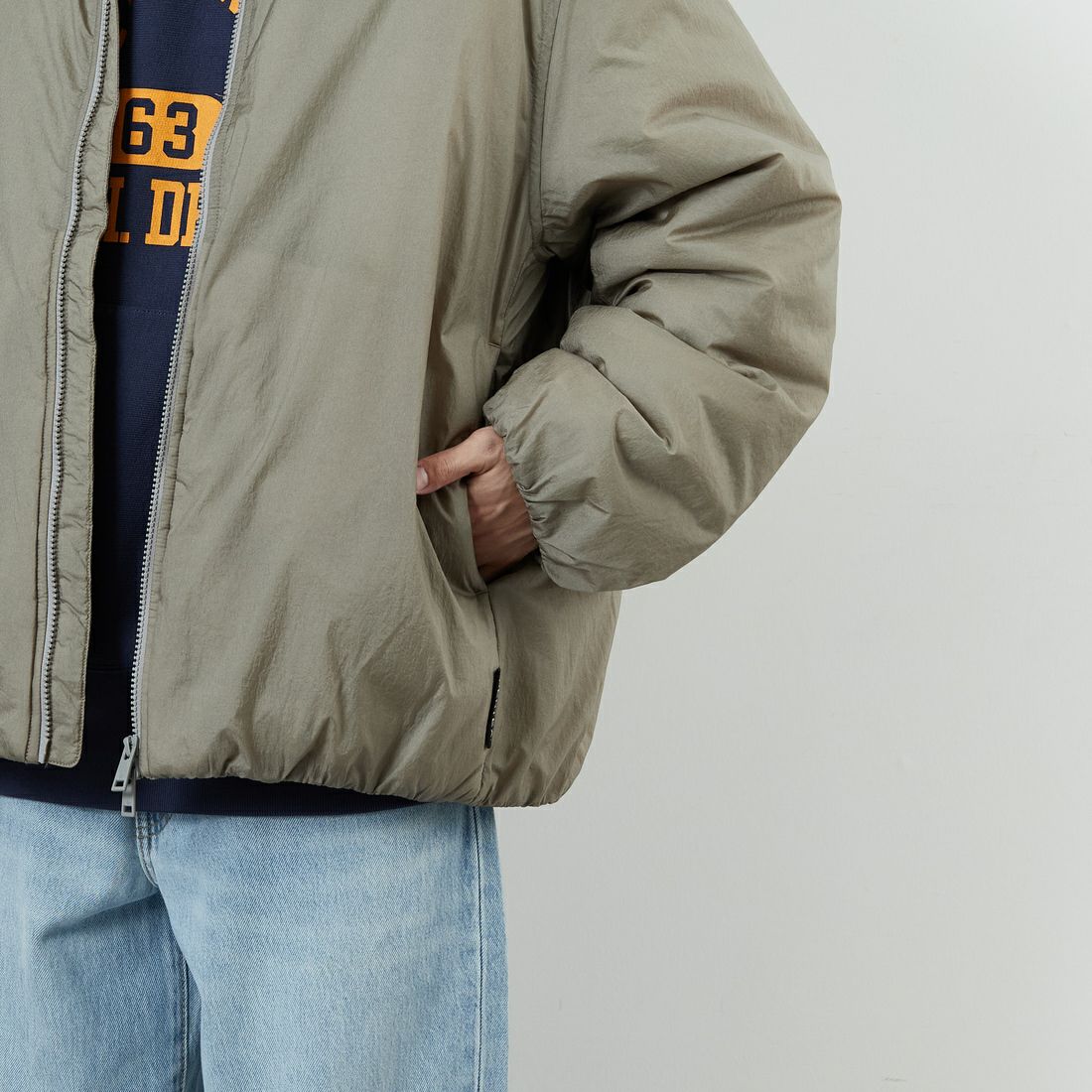 DANTON [ダントン] ナイロンボンバージャケット [DT-A0705PRD] GREIGE &&モデル身長：168cm 着用サイズ：S&&