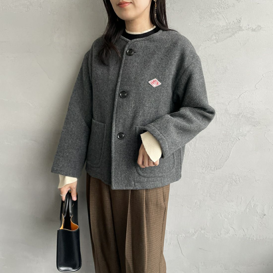 DANTON [ダントン] ウールライトパイルノーカラージャケット [DT-A0013WLP] M.GREY &&モデル身長：160cm 着用サイズ：34&&