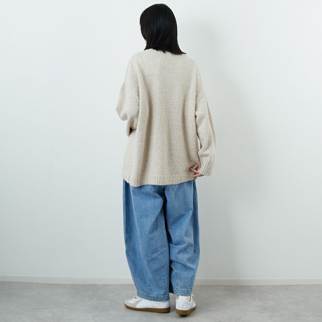 CHIGNON [シニヨン] ブークレビッグプルオーバー [9555-299JR] OATMEAL &&モデル身長：162cm 着用サイズ：F&&