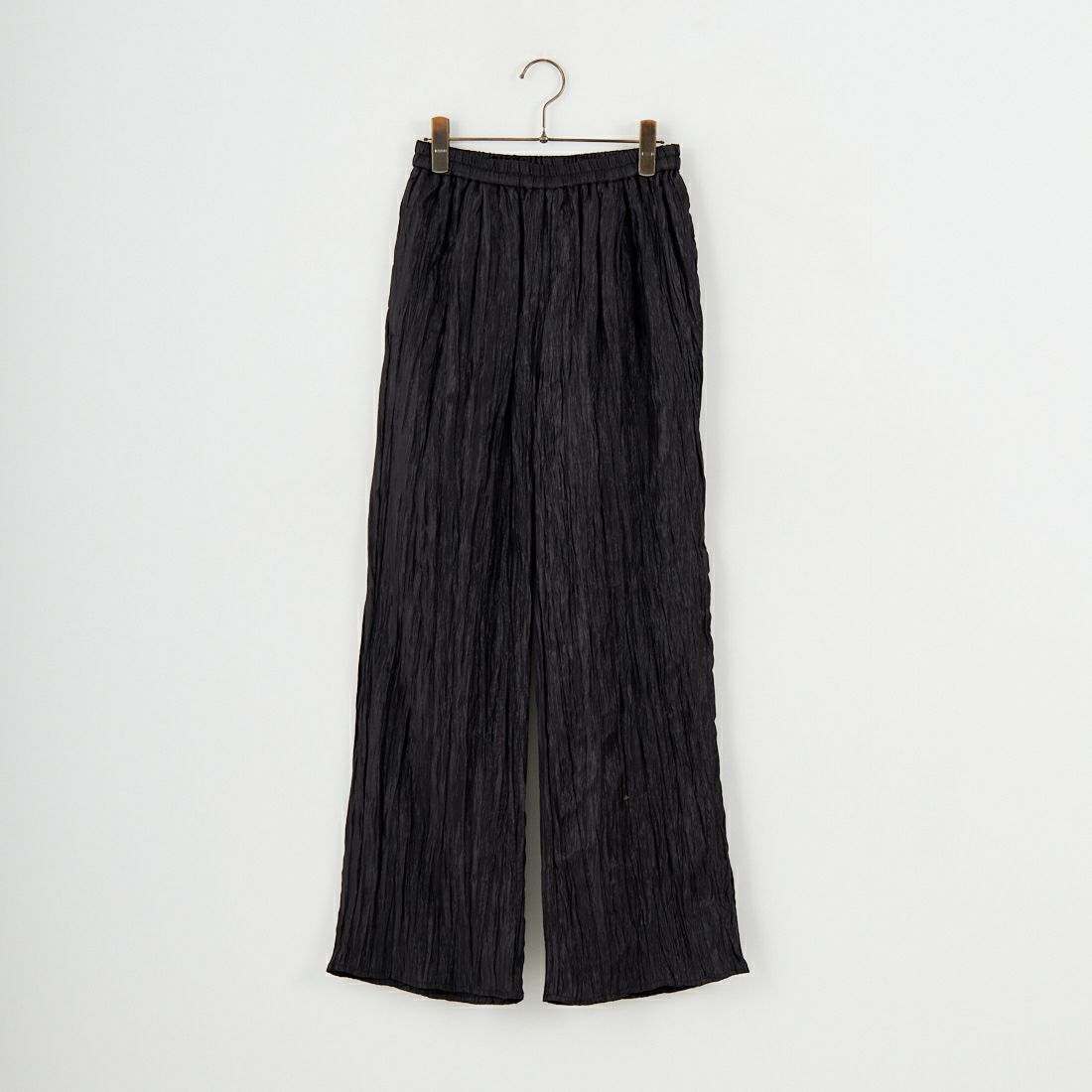 CHIGNON [シニヨン] シャイニーワッシャーパンツ [3655-264BZ] BLACK